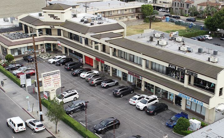 Pictures of Retail property located at 8474 W 3rd St, Los Angeles, CA 90048 for lease - image #1