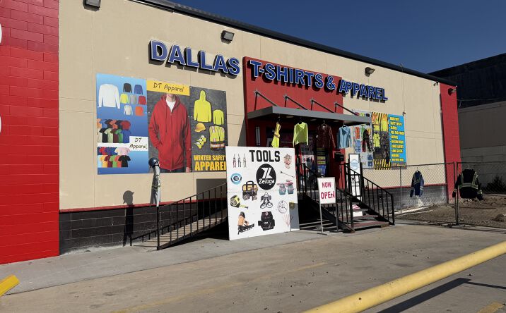 Pictures of Retail property located at 9910 Harwin Dr., Houston, TX 77036 for lease - image #1