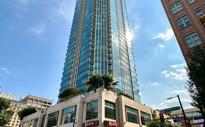 Pictures of Office property located at 500 Throckmorton St, Fort Worth, TX 76102 for lease - image #1