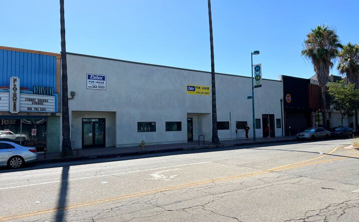 Pictures of Retail property located at 5235 Lankershim Boulevard, Los Angeles, CA 91601 for lease - image #1