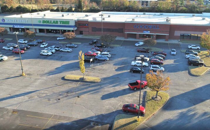 Pictures of Retail property located at 3830-3854 Austin Peay Hwy, Memphis, TN 38128 for sales - image #1