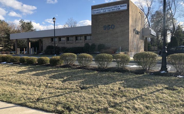 Pictures of Office property located at 950 NJ-36, Middletown Township, NJ 07737 for lease - image #1
