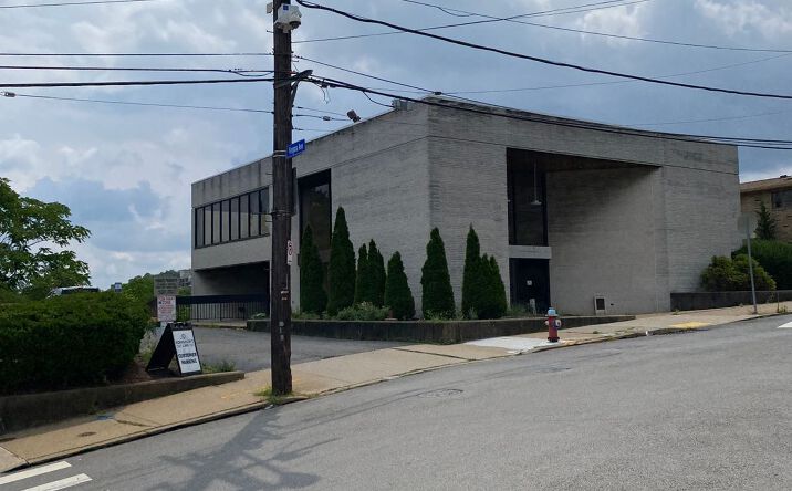 Pictures of Office property located at 55 Wyoming St, Pittsburgh, PA 15211 for lease - image #1