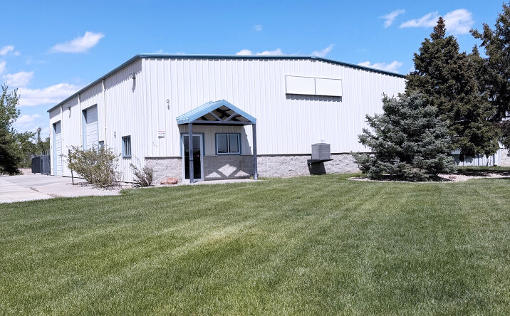 Pictures of Industrial property located at 420 Blue Heron Ct, Lincoln, NE 68522 for lease - image #1