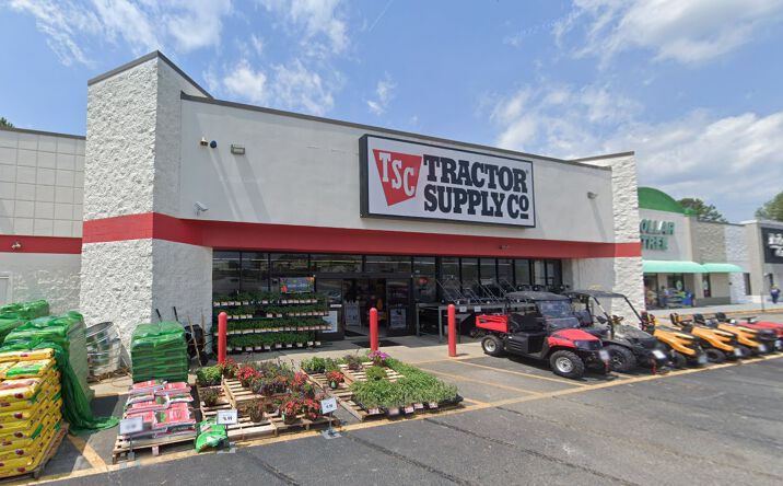 Pictures of Retail property located at 942 Big A Rd, Toccoa, GA 30577 for lease - image #1