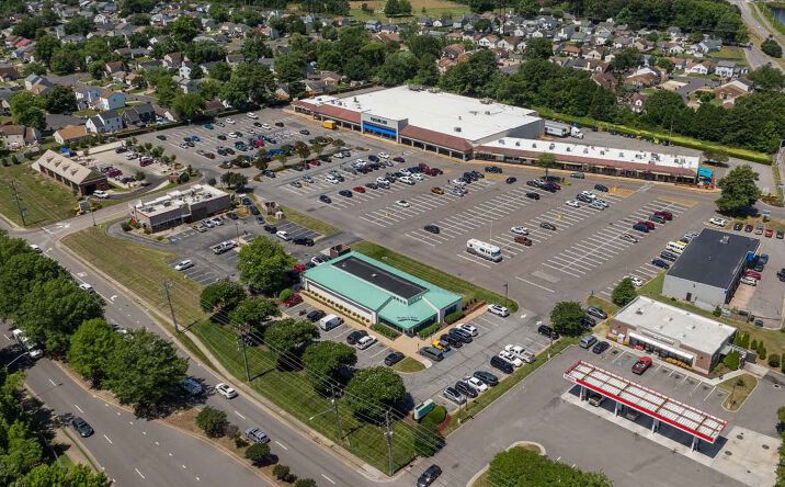 Pictures of Retail property located at 1615 General Booth Blvd, Virginia Beach, VA 23454 for lease - image #1