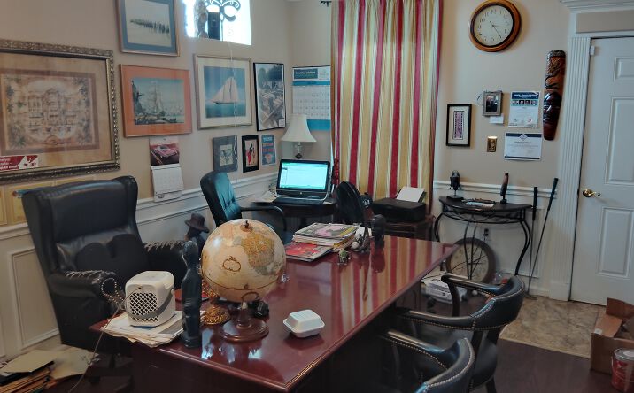 Pictures of Office property located at 2520 Hollingsworth Street, Lithonia, GA 30058 for lease - image #1