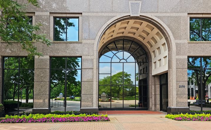 Pictures of Office property located at 2150 E Lake Cook Rd, 9th Floor, Buffalo Grove, IL 60089 for lease - image #1