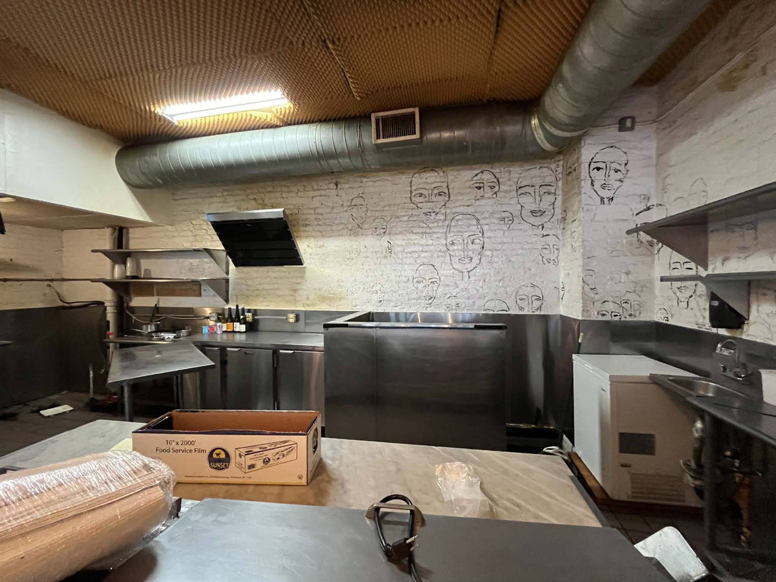 306 W 13th St, New York, NY 10014 | Crexi.com