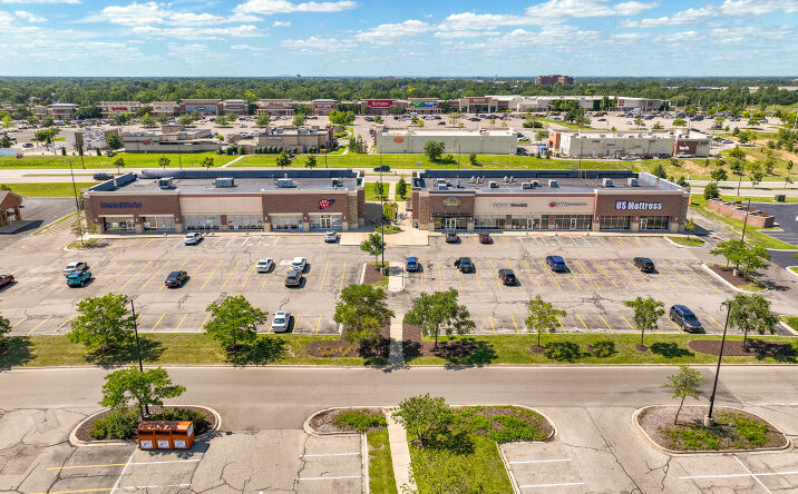 Pictures of Retail property located at 3155 Fairlane Dr, Allen Park, MI 48101 for lease - image #1