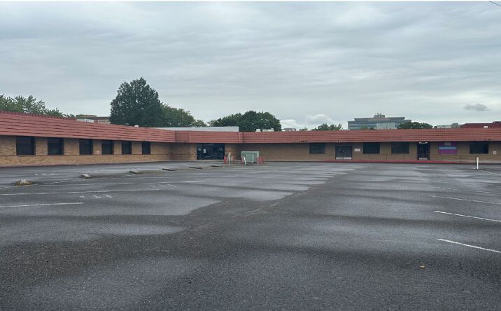 Pictures of Office, Industrial property located at 907 Harney St, Vancouver, WA 98660 for lease - image #1