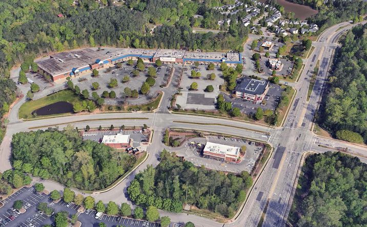 Pictures of Retail, Restaurant property located at 3825 S Roxboro St, Durham, NC 27713 for lease - image #1