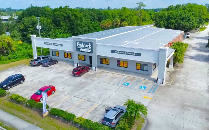 Pictures of Retail property located at 3800 W New Haven Ave, Melbourne, FL 32904 for lease - image #1