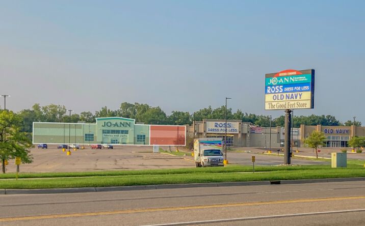 Pictures of Retail property located at 3603-3619 Miller Rd, Flint, MI 48507 for lease - image #1