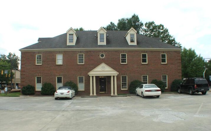 Pictures of Office property located at 200 Oakland Ave, Rock Hill, SC 29730 for lease - image #1