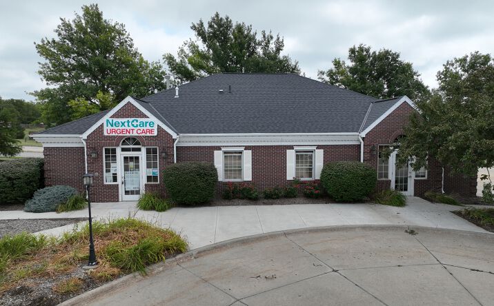 Pictures of Office property located at 3910 Village Dr, Lincoln, NE 68516 for lease - image #1