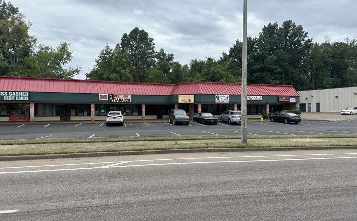 Pictures of Retail, Office property located at 5121 Yale Rd, Memphis, TN 38134 for lease - image #1