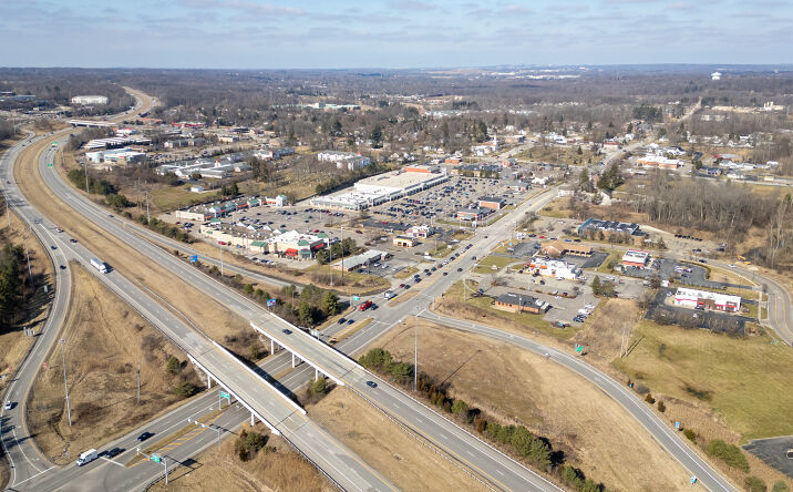 Pictures of Retail property located at 8900 Darrow Rd, Twinsburg, OH 44087 for lease - image #1
