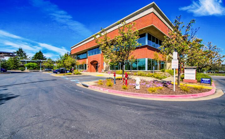 Pictures of Office property located at 750 Mason St, Vacaville, CA 95688 for lease - image #1
