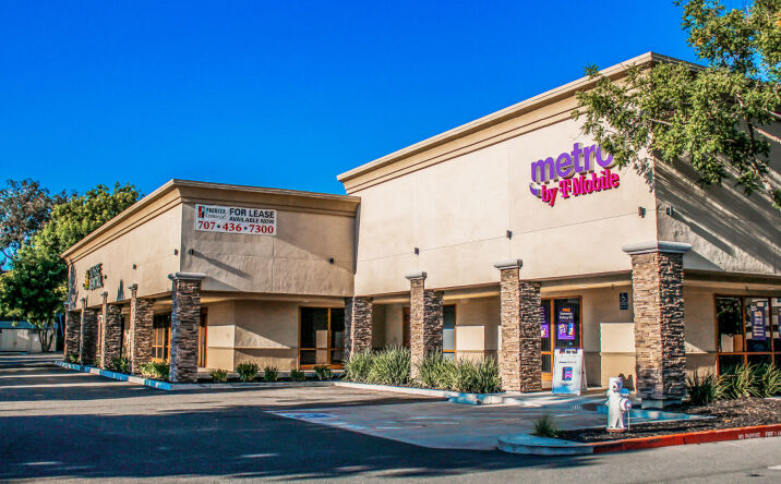 Pictures of Retail, Office property located at 2750 N Texas St, Fairfield, CA 94533 for lease - image #1