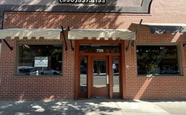 Pictures of Retail, Office, Restaurant property located at 709 Main St, Woodland, CA 95695 for lease - image #1