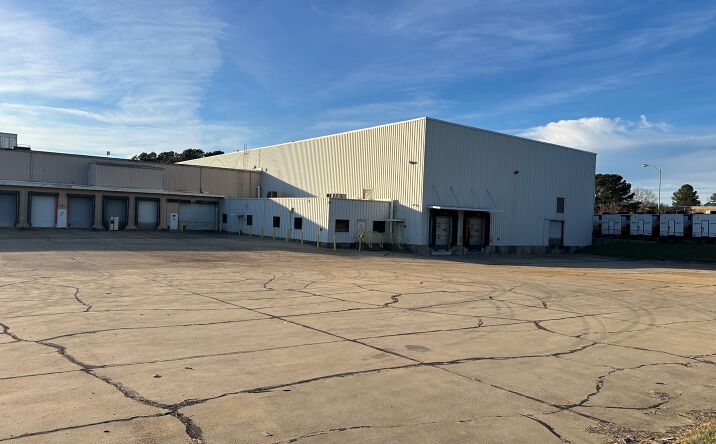 Pictures of Industrial property located at 1325 Boling St, Jackson, MS 39209 for lease - image #1