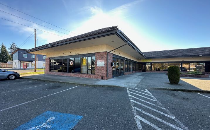 Pictures of Retail, Office property located at 4704 S Oakes St, Tacoma, WA 98409 for lease - image #1