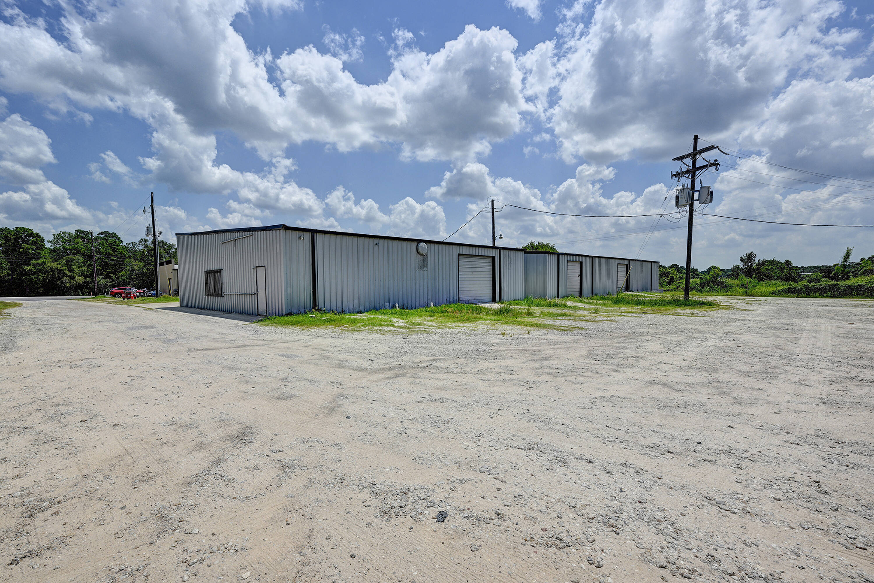 11737 N Highway 75