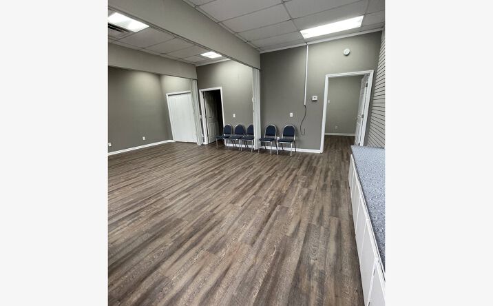 Pictures of Office property located at 111 Marbury Crossing, Tullahoma, TN 37388 for lease - image #1