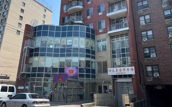 Pictures of Retail, Restaurant property located at 142-28 38th Ave, Queens, NY 11354 for lease - image #1