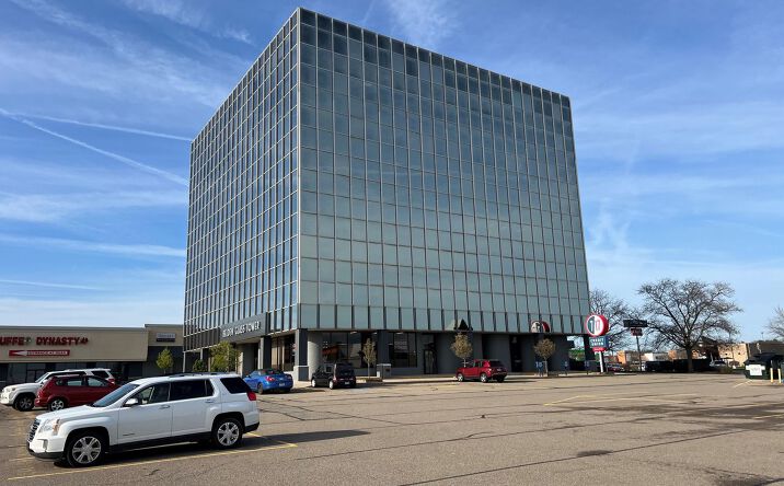 Pictures of Office property located at 4450 Belden Village St NW, Canton, OH 44718 for sales - image #1
