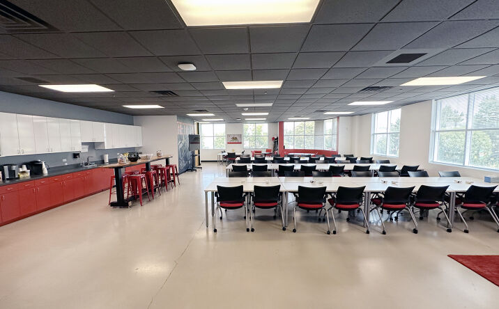 Pictures of Office property located at 2710 Media Center Dr, Los Angeles, CA 90065 for lease - image #1