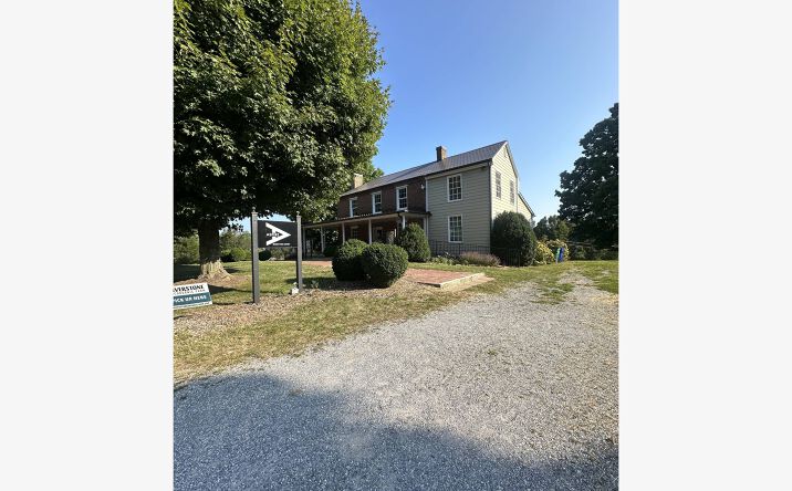 Pictures of Office property located at 300 Pepper St SE, Christiansburg, VA 24073 for lease - image #1