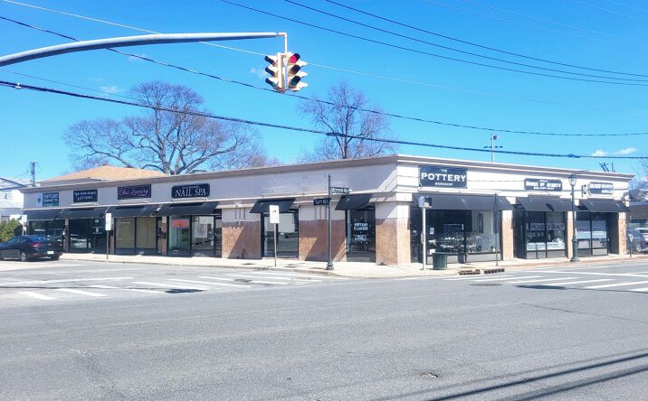 Pictures of Retail property located at 539-543 Merrick Rd, Lynbrook, NY 11563 for lease - image #1