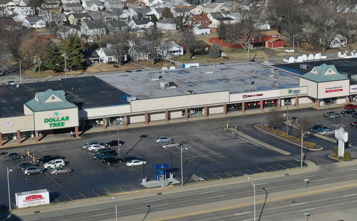 Pictures of Retail, Office, Land property located at 400-632 E Diamond Ave, Evansville, IN 47711 for lease - image #1