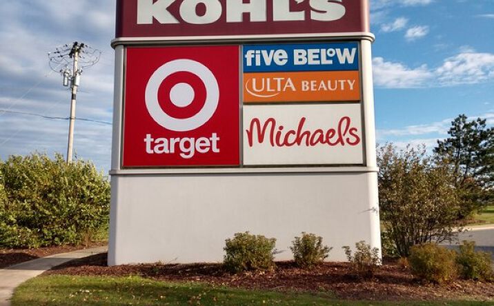 Pictures of Retail property located at 3802 Midway Rd, Goshen, IN 46526 for lease - image #1