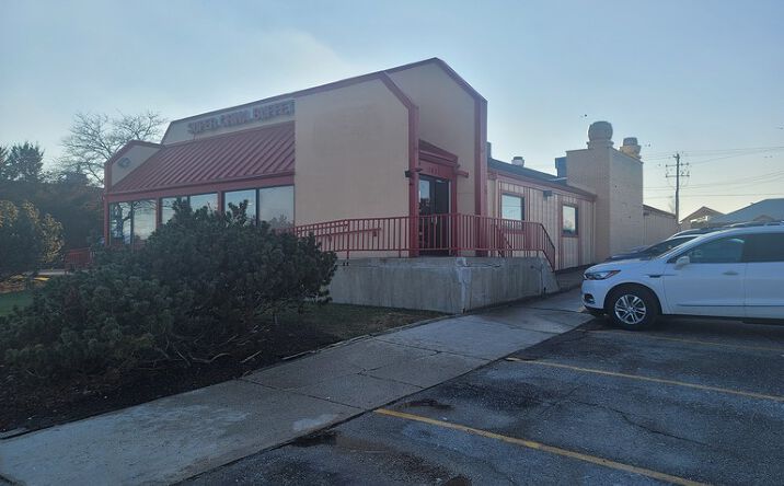 Pictures of Retail property located at 5708 to 5914 75th St & 7405 to 7317 60th Ave, Kenosha, WI 53142 for lease - image #1