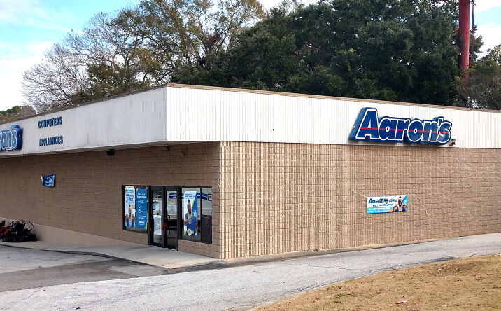 Pictures of Retail property located at 1900 Veterans Blvd, Dublin, GA 31021 for lease - image #1