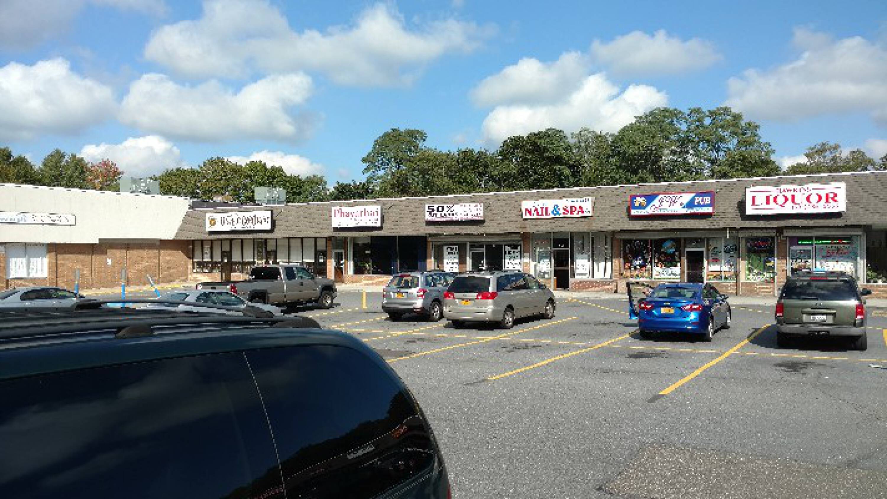 717 Hawkins Ave, Lake Ronkonkoma, NY 11779