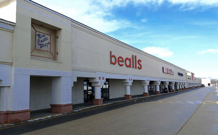 Pictures of Retail property located at 475-525 & 601 S. Memorial Dr, New Castle, IN 47362 for lease - image #1