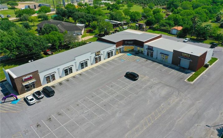 Pictures of Retail, Restaurant property located at 1716 N Alamo Road # 8, Alamo, TX 78516 for lease - image #1