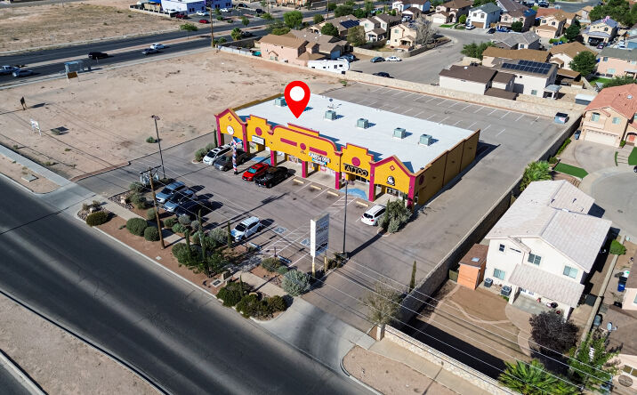 Pictures of Retail property located at 3330 Saul Kleinfeld Dr, El Paso, TX 79936 for lease - image #1