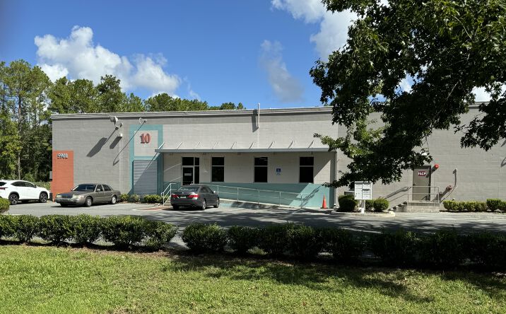 Pictures of Industrial property located at 5901 NE Waldo Rd, Gainesville, FL 32609 for lease - image #1
