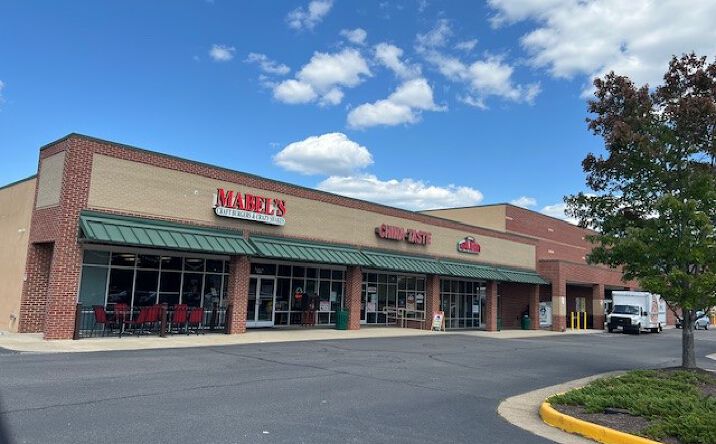 Pictures of Retail property located at 1800 S Creek One, Powhatan, VA 23139 for lease - image #1