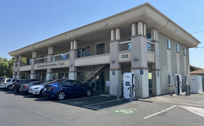 Pictures of Retail, Office property located at 530 Moorpark Ave, Moorpark, CA 93021 for lease - image #1