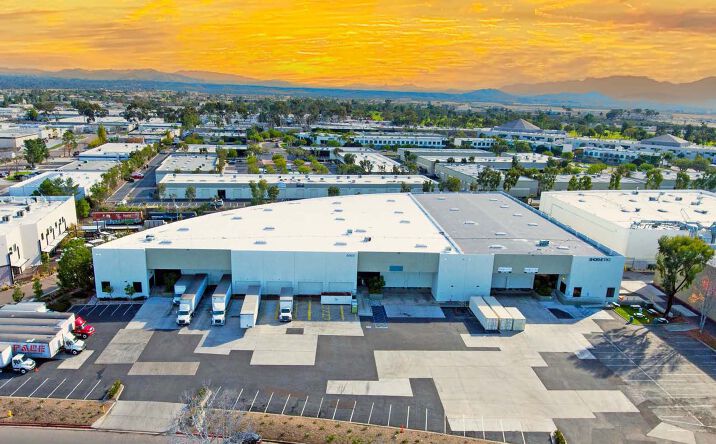 Pictures of Industrial property located at 8963 Carroll Way, San Diego, CA 92121 for lease - image #1
