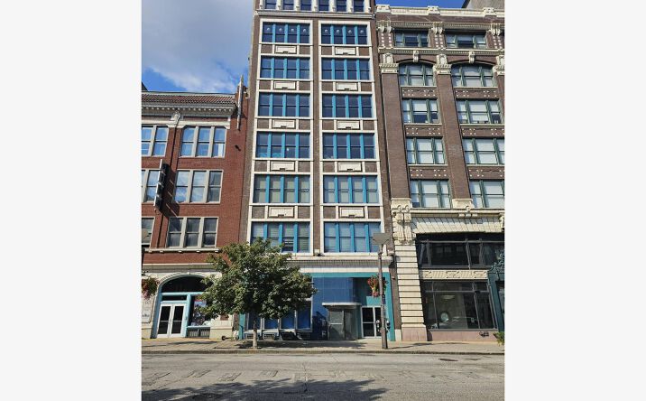 Pictures of Retail, Office property located at 1517 Washington Ave, St. Louis, MO 63103 for lease - image #1