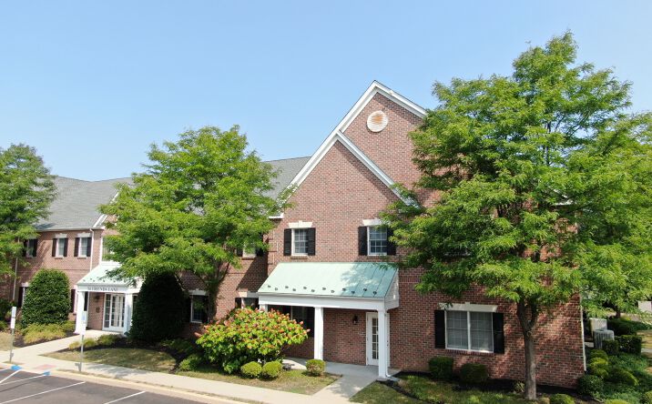 Pictures of Office property located at 54 Friends Ln, Newtown, PA 18940 for lease - image #1