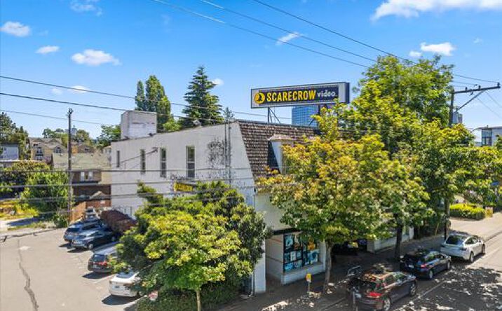 Pictures of Retail, Office property located at 5030 Roosevelt Way NE, Seattle, WA 98105 for lease - image #1