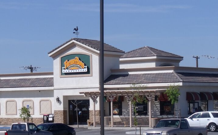 Pictures of Retail property located at 2617 Haley St, Bakersfield, CA 93305 for lease - image #1